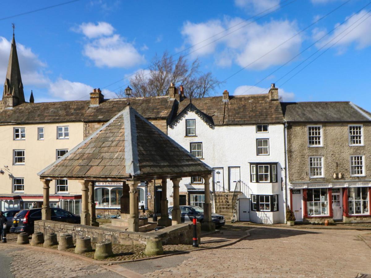 Cross View Cottage Alston Bagian luar foto